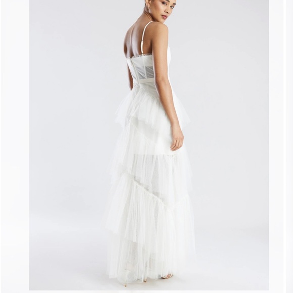 BCBGMAXAZRIA White Oly Tiered Ruffle Tulle Evening Gown - Picture 7 of 10